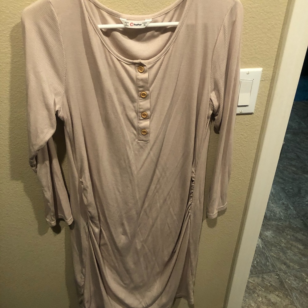 Light pink long sleeve dress, never worn